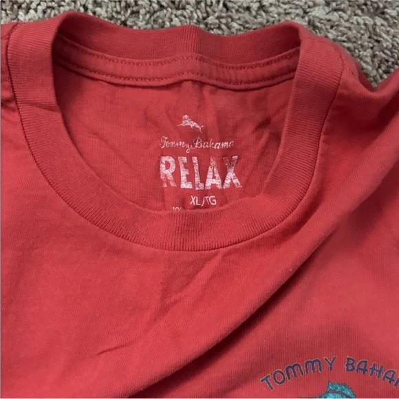 Tommy Bahama shirt bundle - Picture 16 of 16